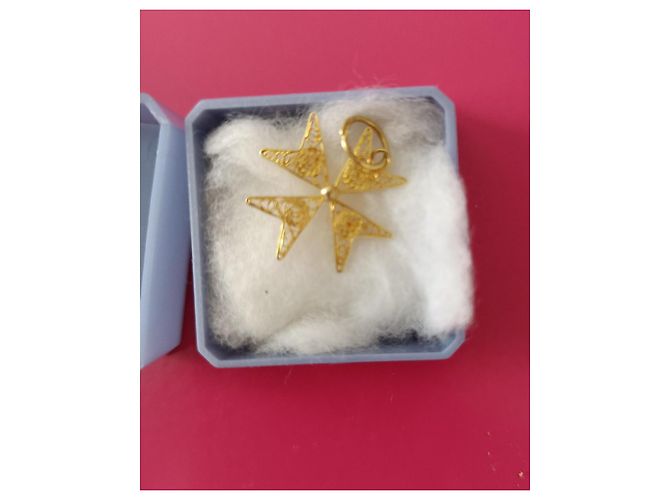 Autre Marque Pendente in oro a croce maltese di Amalfi D'oro - vista 3