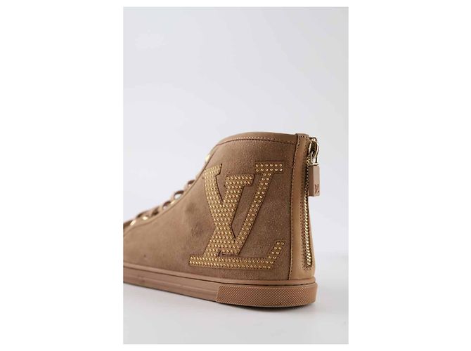 Louis Vuitton Beige Wildleder Schnürschuhe - Ansicht 4