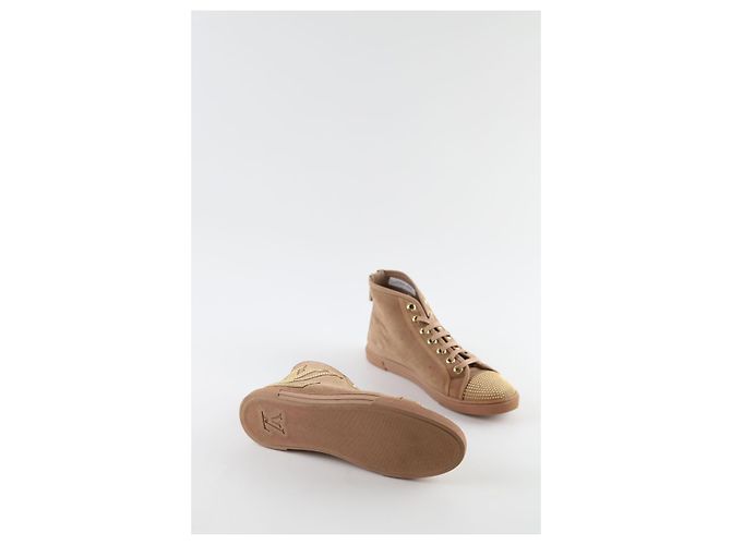 Louis Vuitton Beige Wildleder Schnürschuhe - Ansicht 7