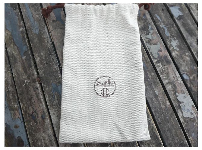lunga borsa per abiti Hermès in tela impermeabile e resistente circa 150X60 Crema - vista 6