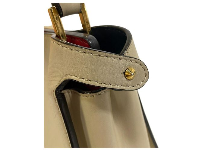 Borsa a spalla Fendi 8BN302 Peekaboo Essential Beige - vista 8