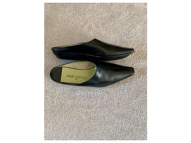 Zoccoli in pelle Louis Vuitton Nero - vista 4