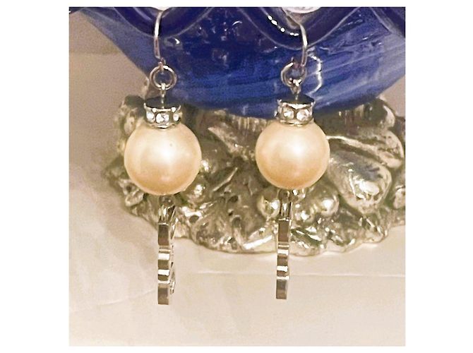 Splendidi orecchini DOLCE & GABBANA con perle e swarovski Bianco - vista 2