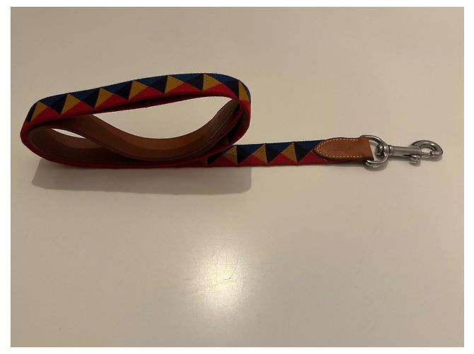 Kelly Hermès Hermes dog leash in slim red bridal leather Dark blue - view 3