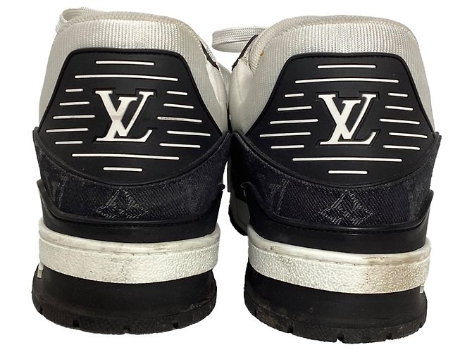 Twist Louis Vuitton LV Trainer in pelle nera e bianca Nero - vista 4