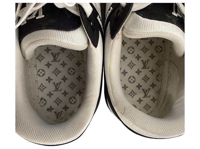 Twist Louis Vuitton LV Trainer in pelle nera e bianca Nero - vista 6
