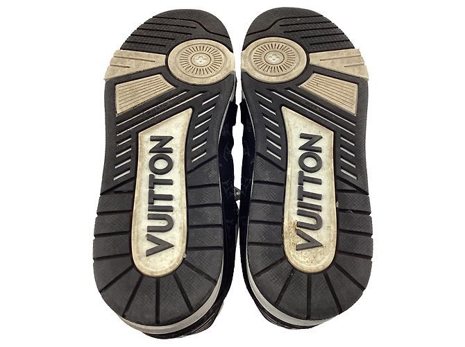 Twist Louis Vuitton LV Trainer in pelle nera e bianca Nero - vista 8