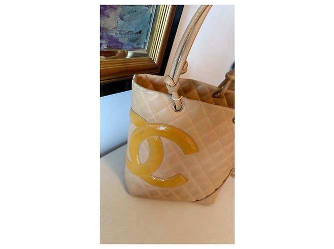 Borsa Chanel Cambon in pelle beige - vista 4