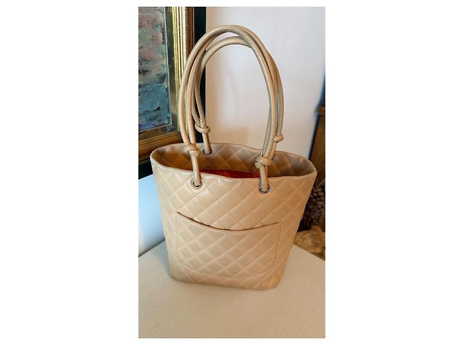 Borsa Chanel Cambon in pelle beige - vista 5