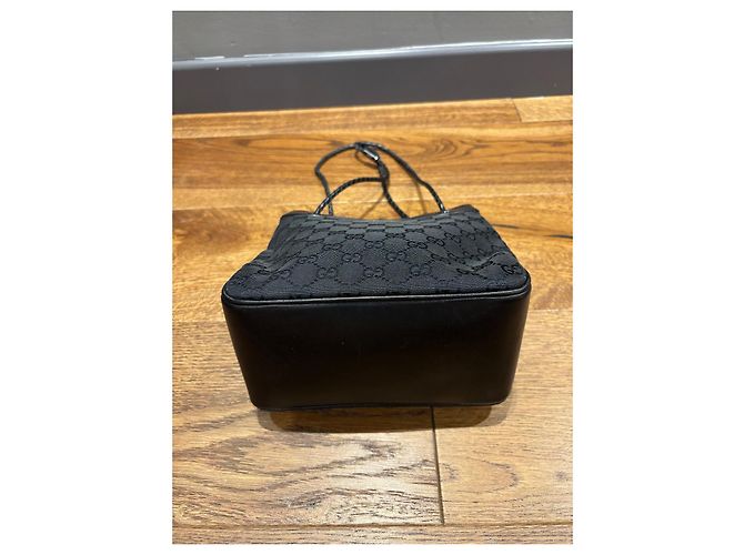 Bolsa Gifford em canvas com logo GG da Gucci Preto - vista 9