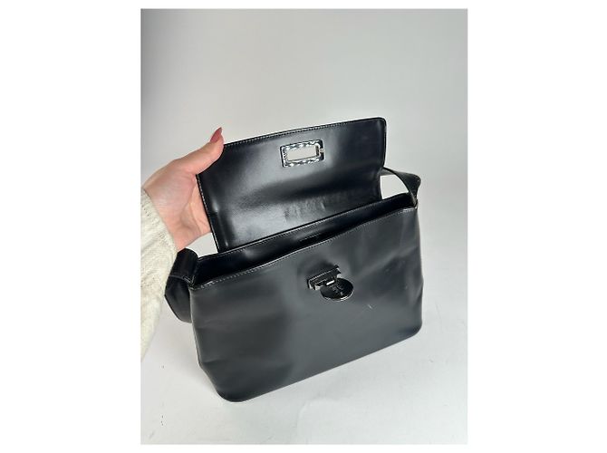Vintage Givenchy 4G Ledertasche schwarz - Ansicht 9