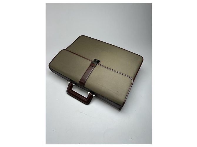 Valigetta in pelle e tela vintage Givenchy marrone khaki Cachi - vista 13
