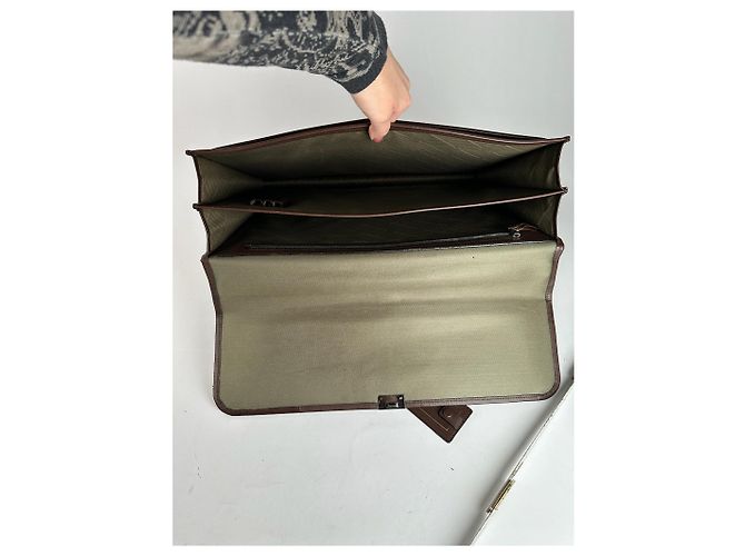 Valigetta in pelle e tela vintage Givenchy marrone khaki Cachi - vista 6