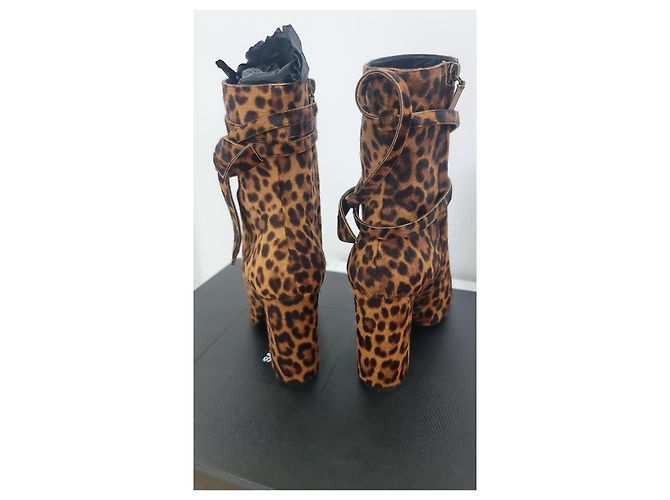 Botines Saint Laurent efecto pony 39.5 nuevos Negro - vista 7