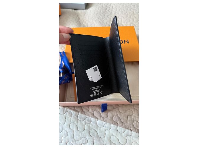 Louis Vuitton Purses, wallets, cases Black - view 5