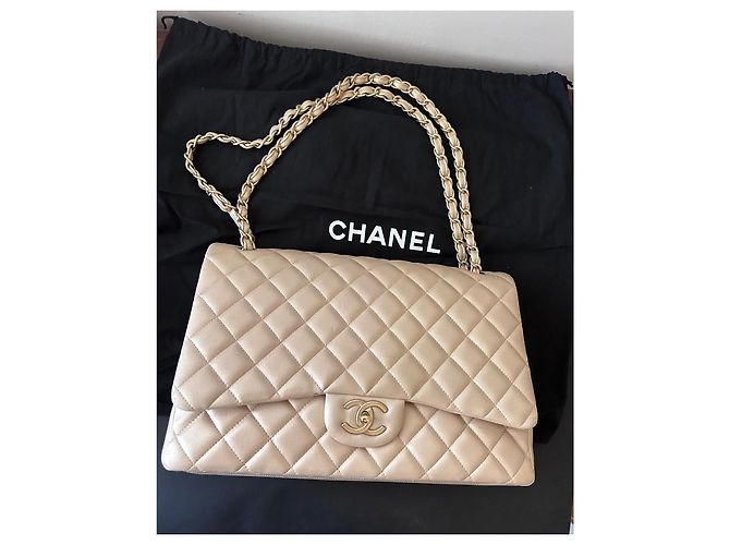 Borsa Chanel Maxi Double Flap Beige in Pelle - vista 3