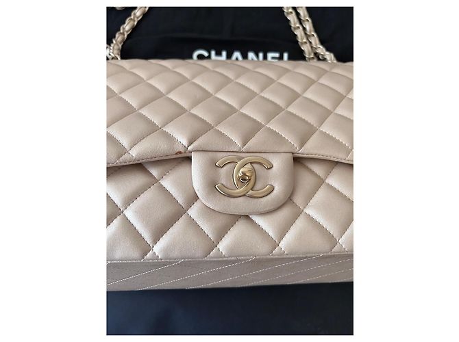 Borsa Chanel Maxi Double Flap Beige in Pelle - vista 8