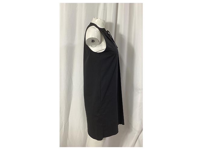 Nallane Light Poplin Kleid von Theory aus schwarzer Baumwolle - Ansicht 16