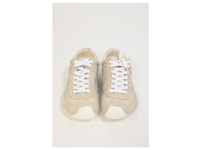 Loewe Ballet Runner 2.0 Sneakers aus beigem Kalbsleder - Ansicht 13