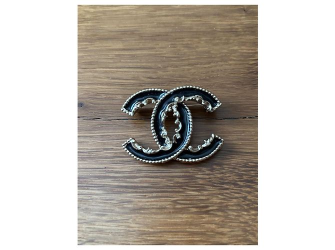 Broches logo CC de Chanel Negro - vista 3