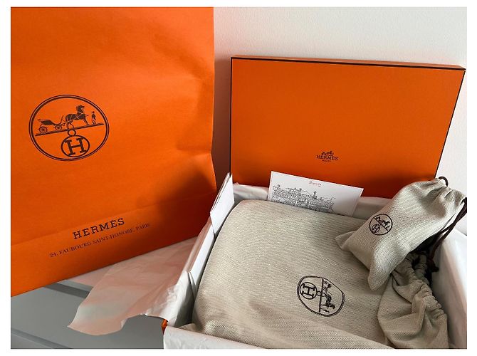 Borsa a tracolla Hermès Evelyne III Taurillon Clemence Gold Cammello - vista 11