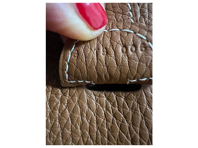 Borsa a tracolla Hermès Evelyne III Taurillon Clemence Gold Cammello - vista 13
