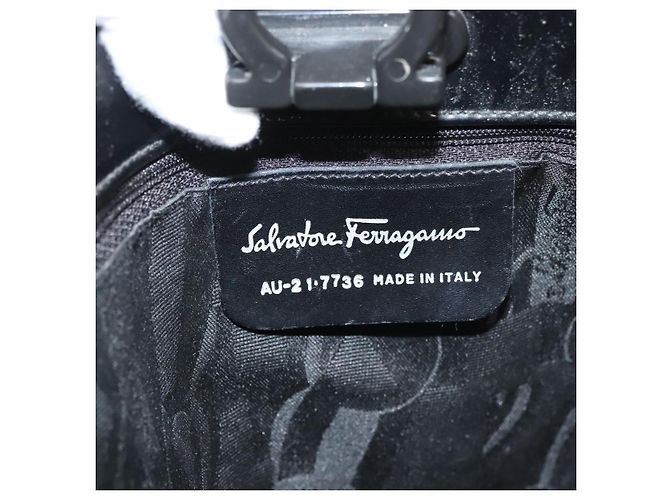 Borsa a Spalla Gancini Smalto Nero Argento di Salvatore Ferragamo Auth bs24679 - vista 12