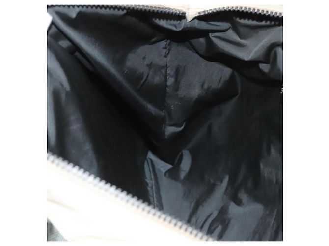 Tote PRADA Borsa sportiva in nylon beige argento Auth ti2991 - vista 20