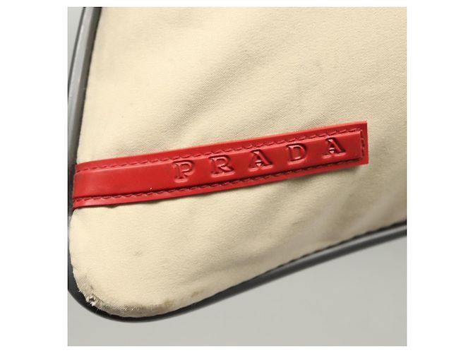 Tote PRADA Borsa sportiva in nylon beige argento Auth ti2991 - vista 9