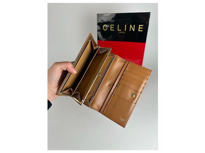 Triomphe Céline Vintage Celine Paris Leather monogram Wallet Brown - view 6