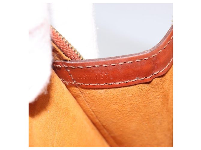 LOUIS VUITTON Epi Lussac Schultertasche Braun M52283 LV Auth 119810 - Ansicht 12