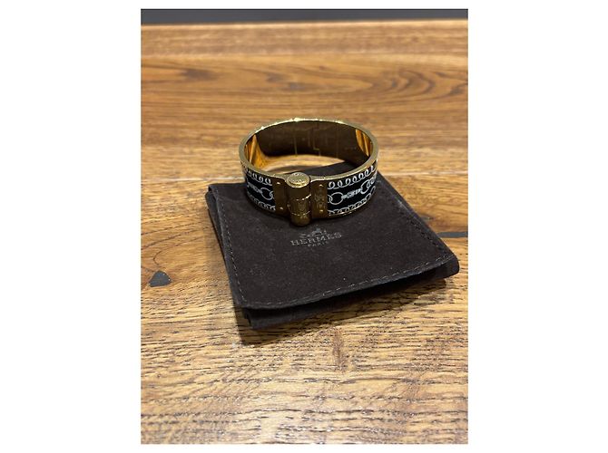 Hermès Bracelete GM Hermes Charnier Preto Dourado - vista 5