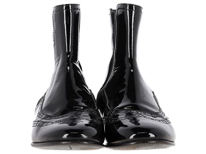 Timeless Stivaletti Chanel in pelle verniciata nera Nero - vista 2