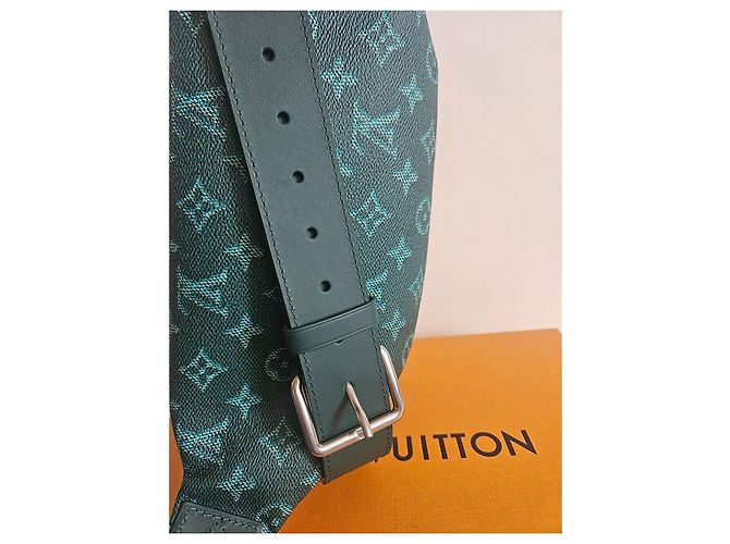 Louis Vuitton Rush Bauchtasche grün limitierte Auflage - Ansicht 8