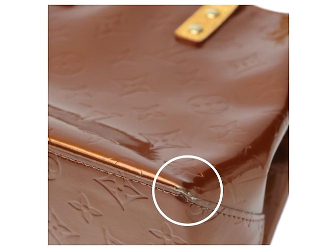 Borsa Louis Vuitton Reed PM Vernis Mini Bronzo - vista 10