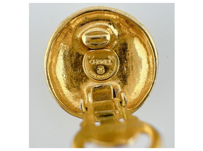 Timeless Chanel Vintage Gold Clip Ohrringe Golden - Ansicht 6