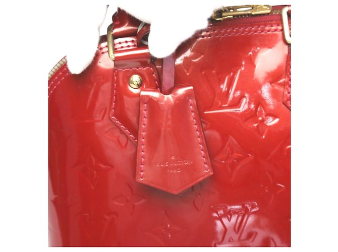Borsa Alma BB in Monogram Vernis Louis Vuitton Rosso - vista 11