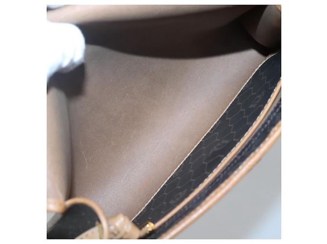Borsa a spalla in tela a nido d'ape Christian Dior PVC nera e dorata Auth sw452 Nero D'oro - vista 11