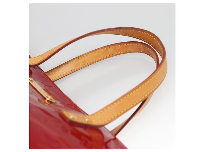 LOUIS VUITTON Borsa Bellevue PM Monogram Vernis Pomme D'amour M93583 Auth 121048 Rosso - vista 8