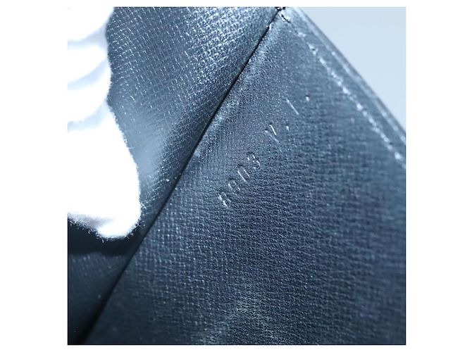 LOUIS VUITTON Epi Montaigne 27 Clutch Blu M52655 LV Auth 121415 - vista 12