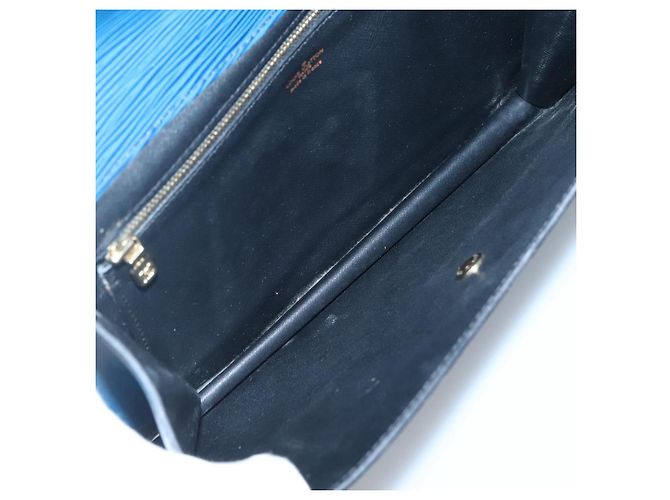 LOUIS VUITTON Epi Montaigne 27 Clutch Blu M52655 LV Auth 121415 - vista 9