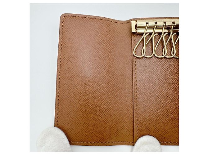 Estuche para llaves Monogram Louis Vuitton Castaño - vista 13
