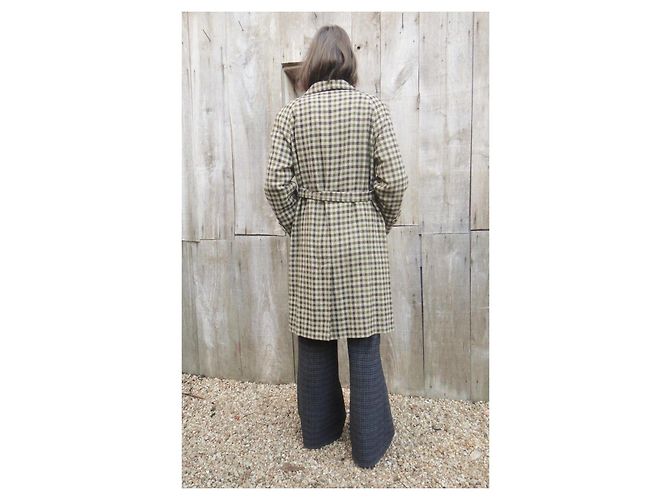 Abrigo Burberry de tweed beige y verde - vista 3