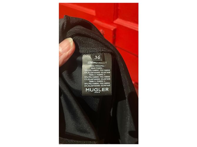 Thierry Mugler Schwarzes Stretch Strick Kleid mit Cutouts - Ansicht 10