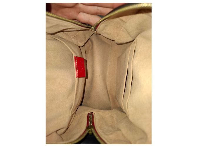 Gucci Quilted Marmont Backpack Bag in Red Leather - view 22