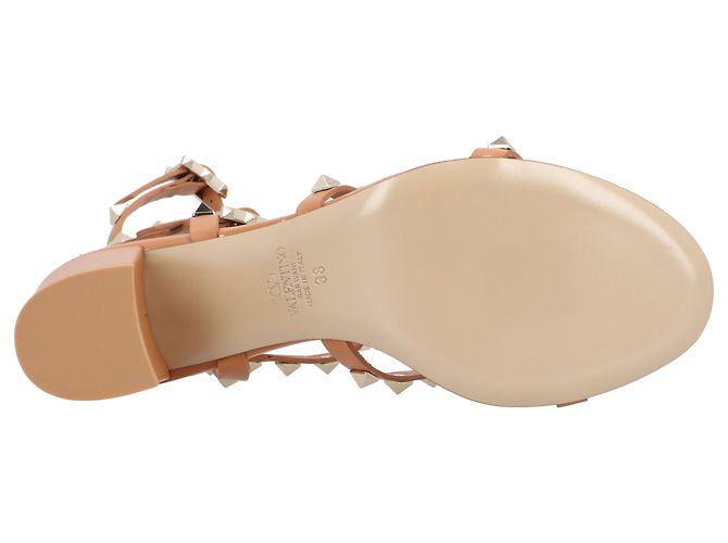 Rockstud Sandalen von Valentino Garavani Braun - Ansicht 4