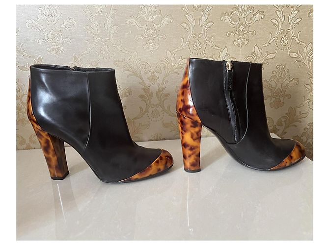 Stivaletti Gucci in pelle nera Nero - vista 5