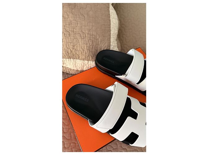 Hermès Sandalen Weiß - Ansicht 4