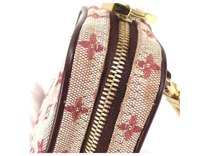 Borsa a spalla digitale mini soft Monogram Louis Vuitton Rosso - vista 11