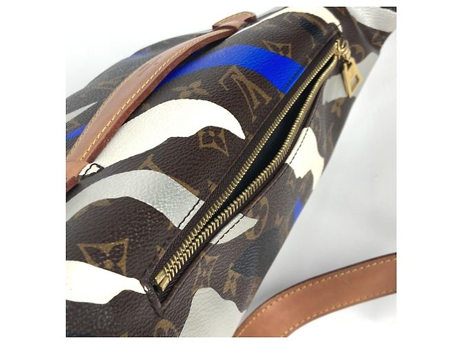 Borsa a tracolla Louis Vuitton Monogram Collaborazione League of Legends Marrone Bianco Blu - vista 13